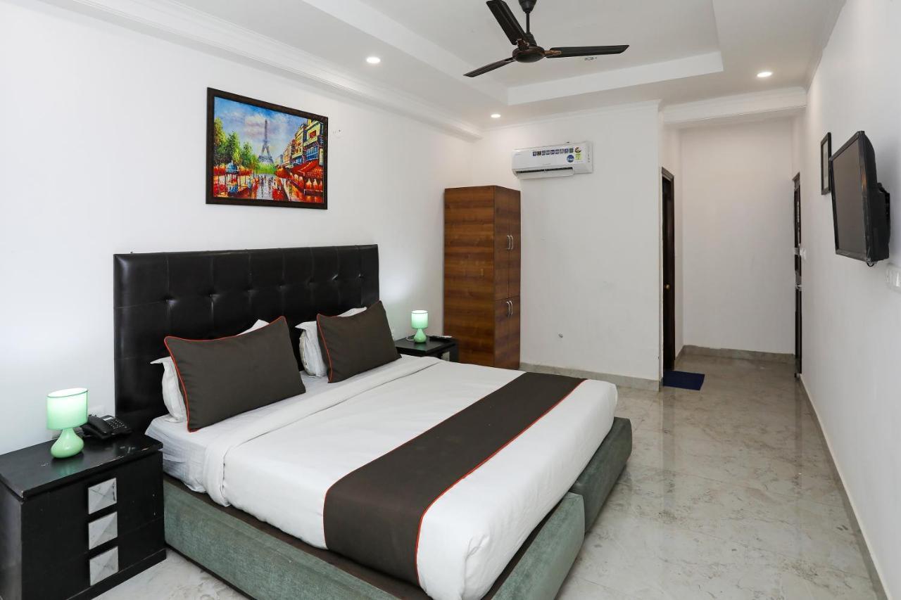 Collection O Residency Near Dwarka Sector 21 Metro Station Hotel Kapas Hera Kültér fotó