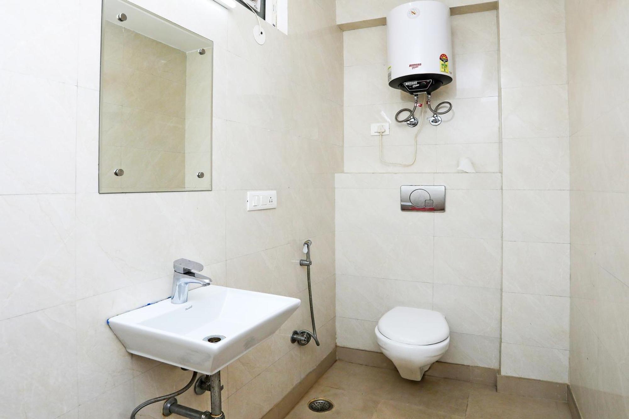 Collection O Residency Near Dwarka Sector 21 Metro Station Hotel Kapas Hera Kültér fotó