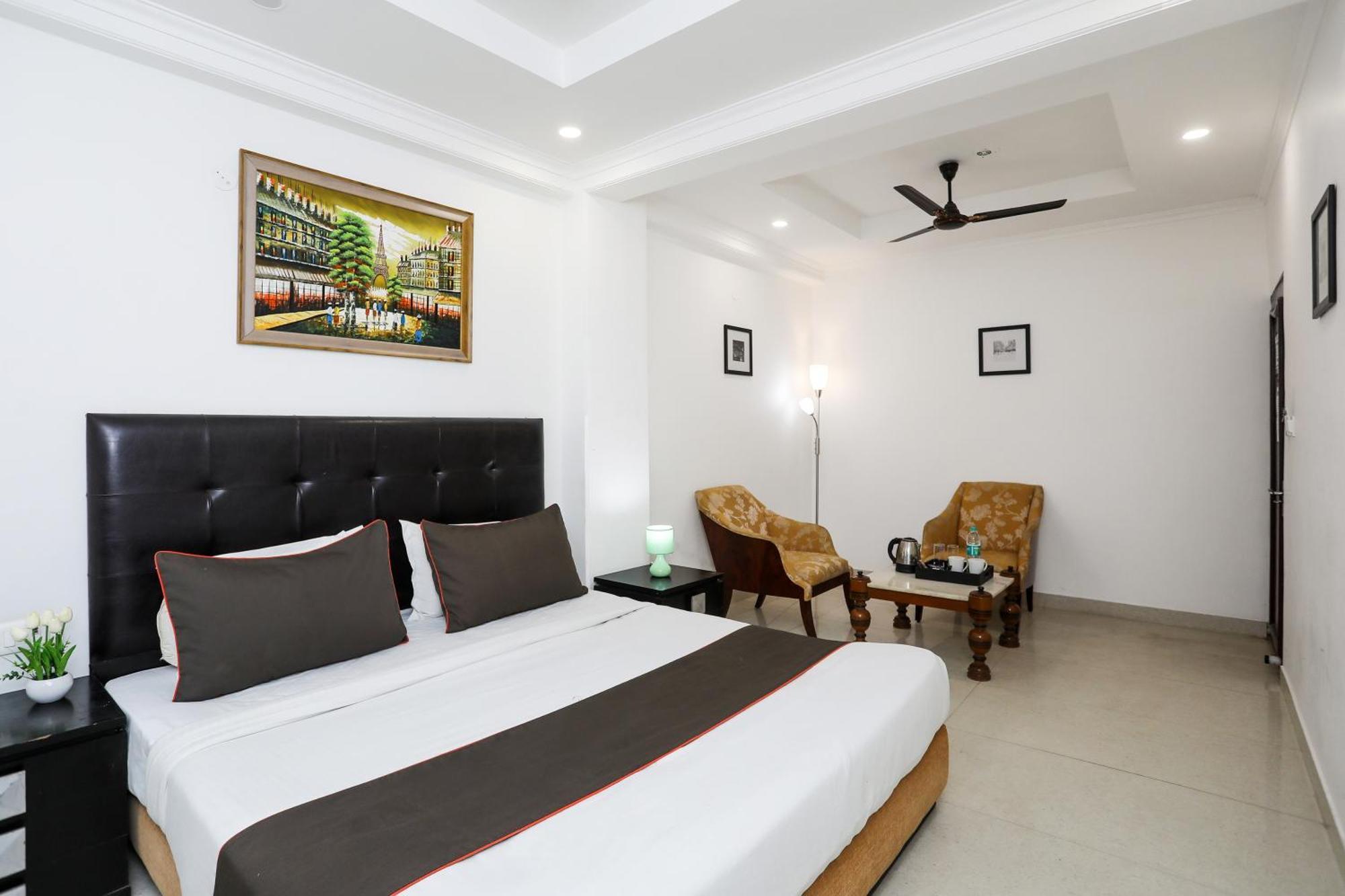 Collection O Residency Near Dwarka Sector 21 Metro Station Hotel Kapas Hera Kültér fotó