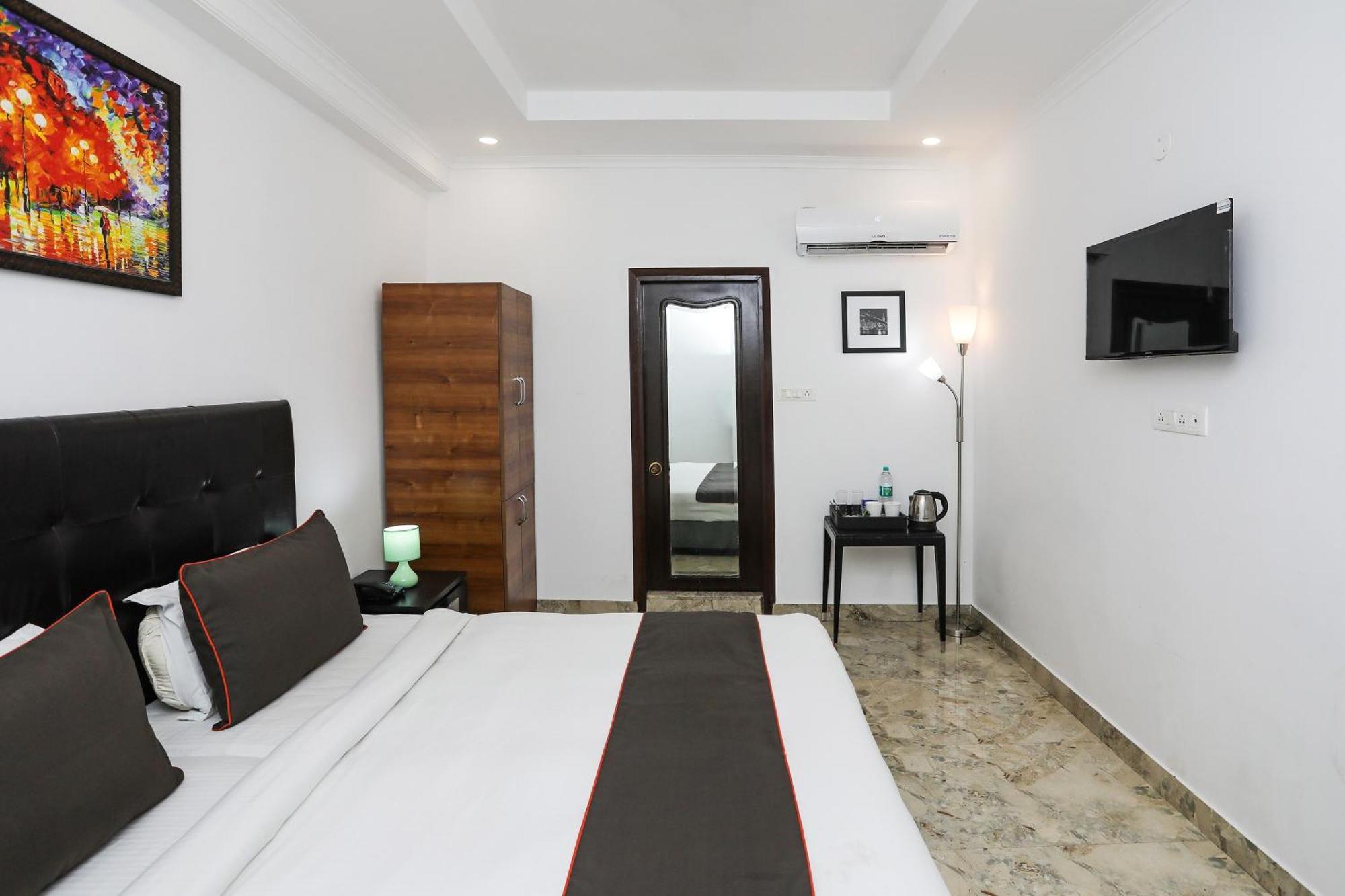 Collection O Residency Near Dwarka Sector 21 Metro Station Hotel Kapas Hera Kültér fotó