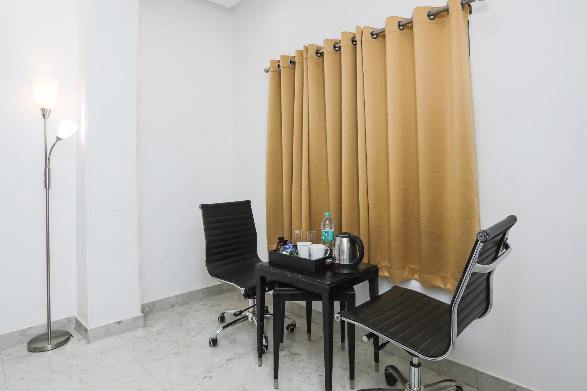 Collection O Residency Near Dwarka Sector 21 Metro Station Hotel Kapas Hera Kültér fotó